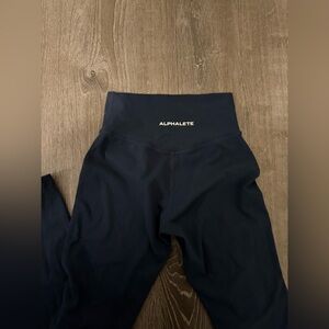 Alphalete Women's Surface V Waist Leggings Blue navy